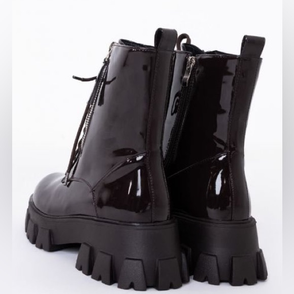 🎉Host Pick 🎊 Azalea Wang Dark Chocolate Patent Leather Lace Up Riding Boots - Picture 3 of 4